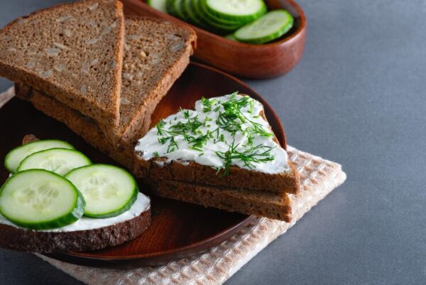 sandwich with cottage cheese cucumber and dill copy space 652240 2963