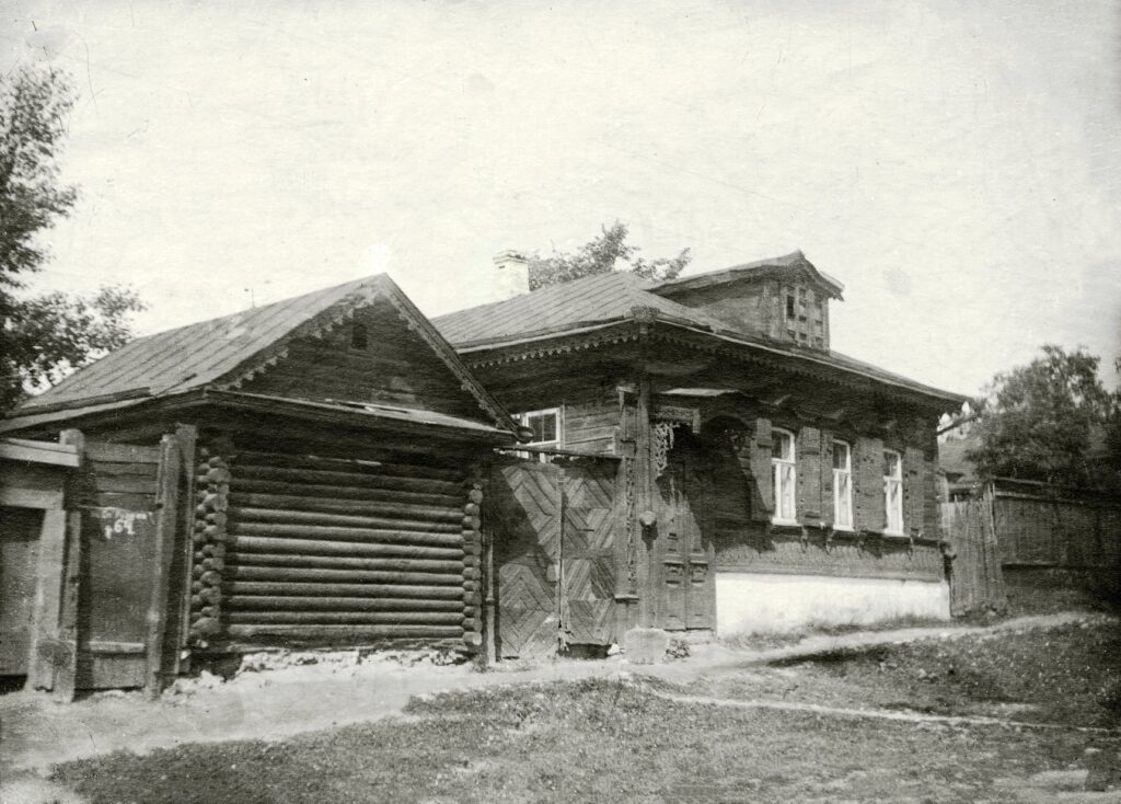 1955 Дом Иоанна Дмитриевича Зарецкого Степана Разина 62 (не сохранился)