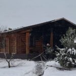 Дачный дом загорелся в Сухиничах на улице Железнодорожной