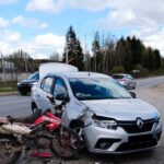В Боровском районе столкнулись иномарка и мотоцикл
