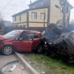 Один человек пострадал в ДТП с двумя легковушками в Малоярославецком районе